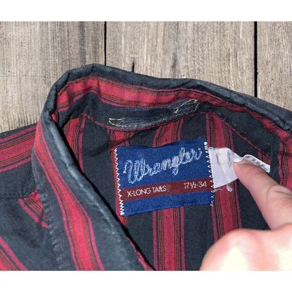 Wrangler Pearl Snap Shirt Men’s Size 17 1/2 - 34 Red Black Striped Western L/S - Picture 3 of 7